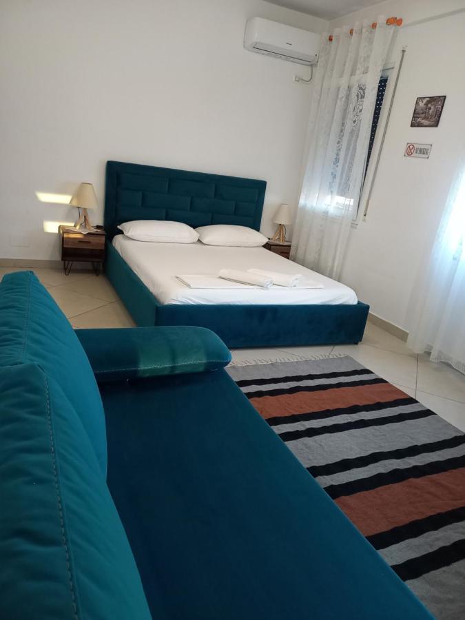 Guesthouse Bela Tirana Eksteriør billede