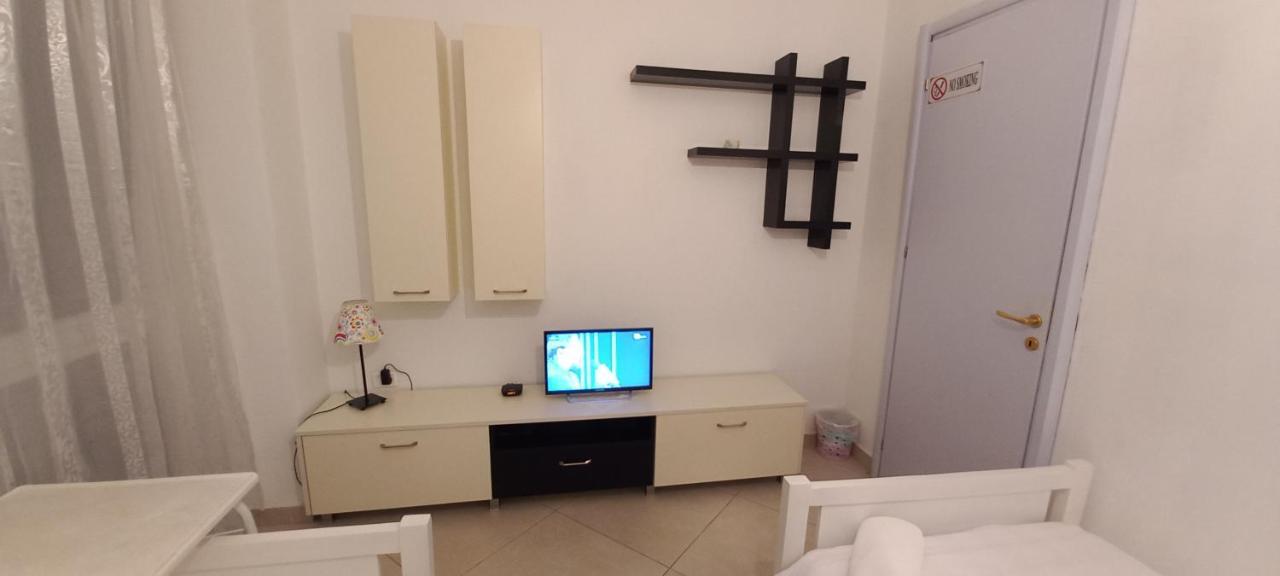 Guesthouse Bela Tirana Eksteriør billede