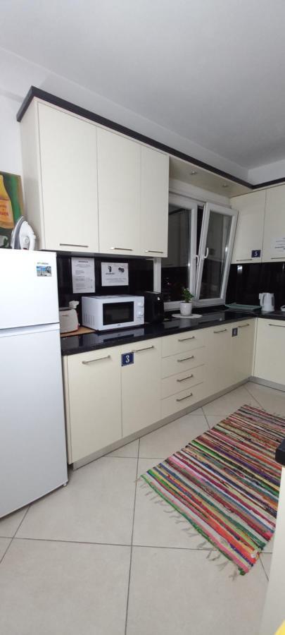 Guesthouse Bela Tirana Eksteriør billede