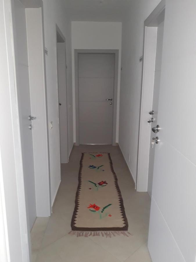 Guesthouse Bela Tirana Eksteriør billede