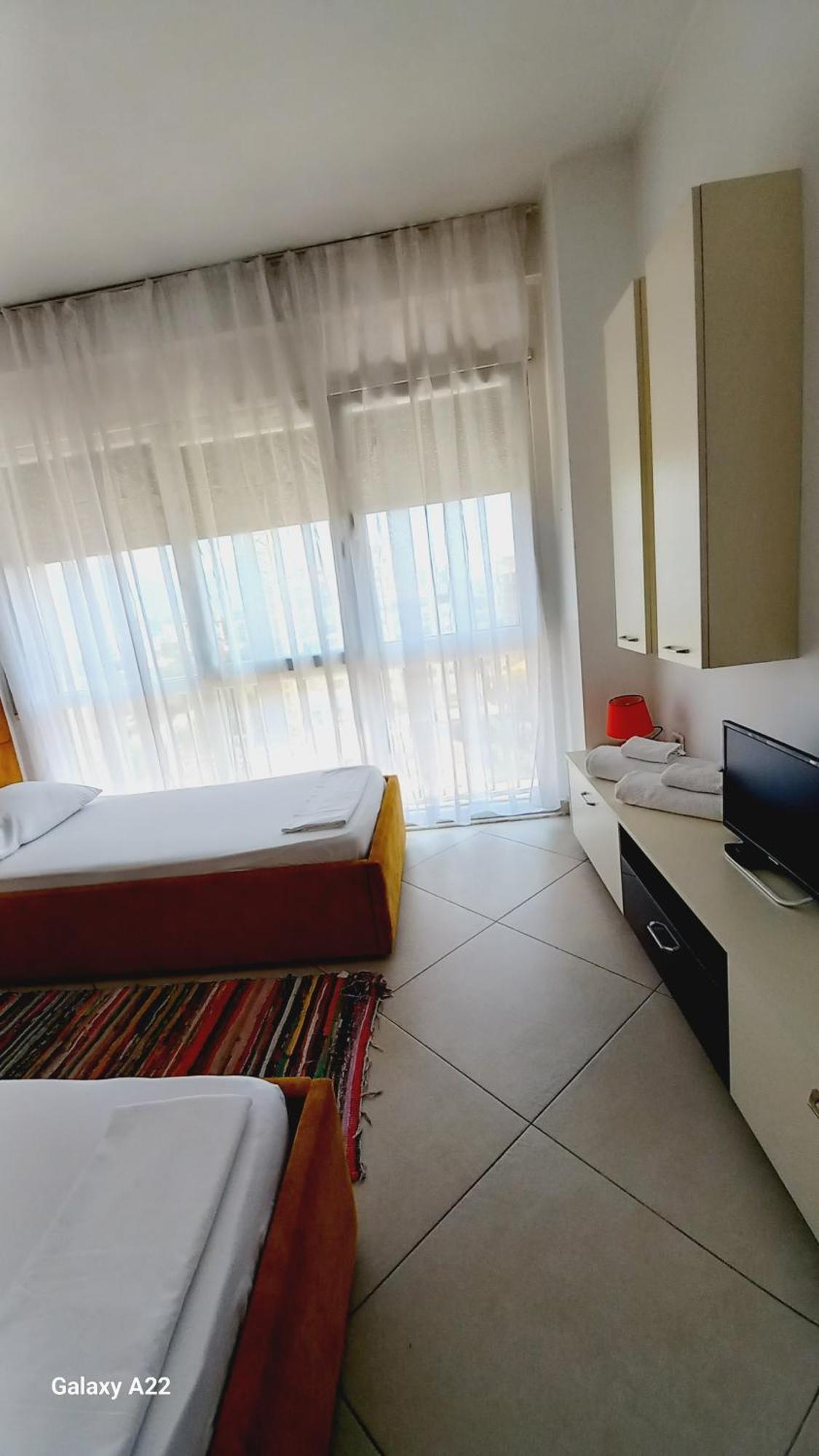 Guesthouse Bela Tirana Eksteriør billede